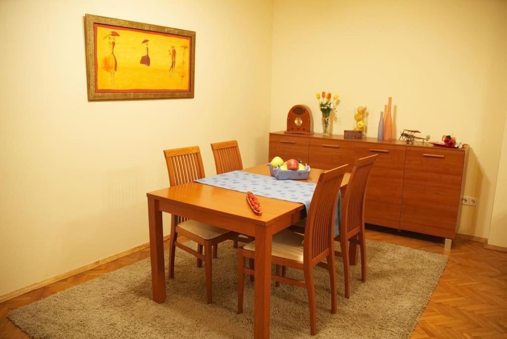 Alegra Apartment In Sofia Downtown Εξωτερικό φωτογραφία